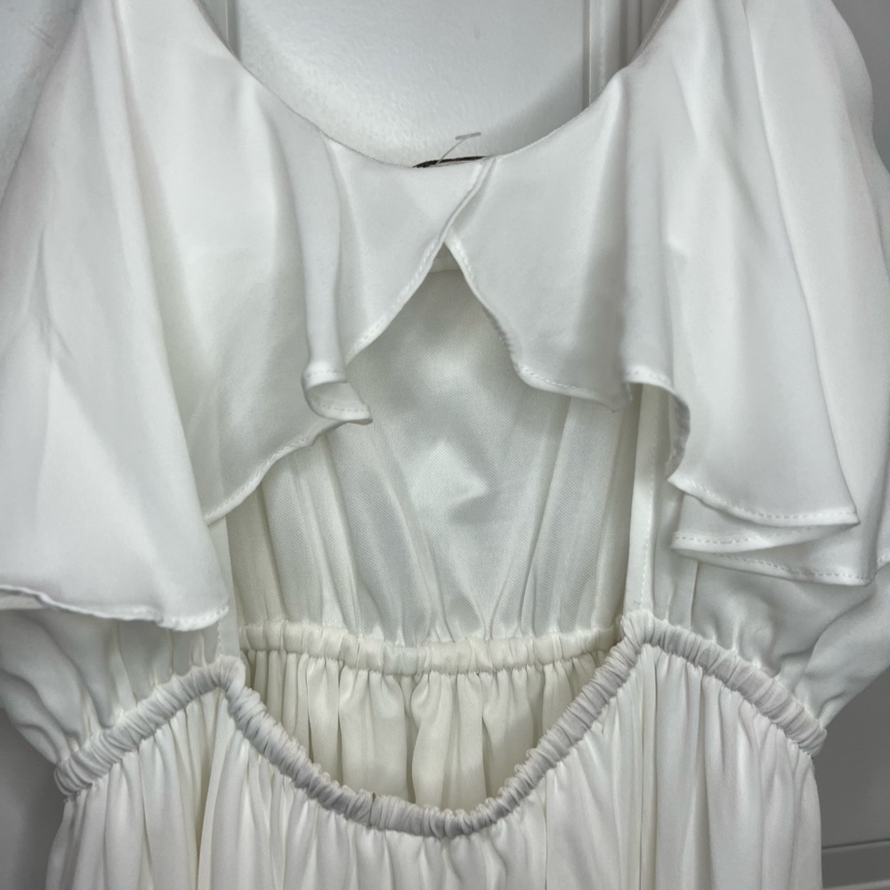 Beautiful Maxi Color Block With Back Cutout! - image 3